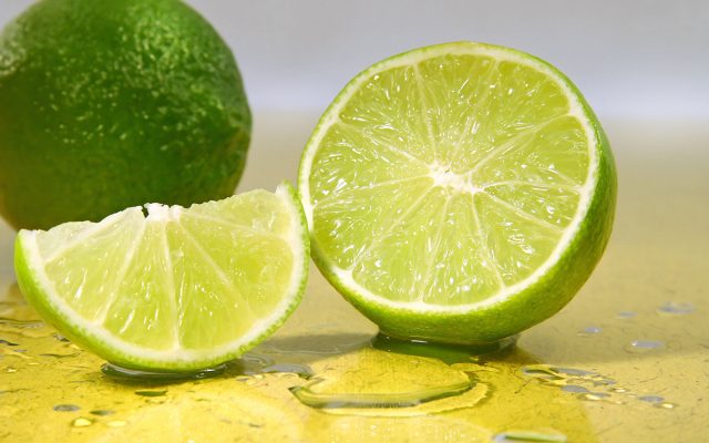 10 dicas úteis para usar o limão em casa