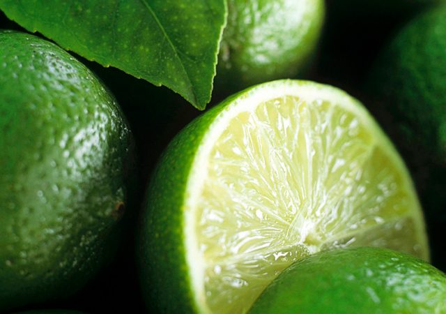 10 benefícios do Limão para sua saúde