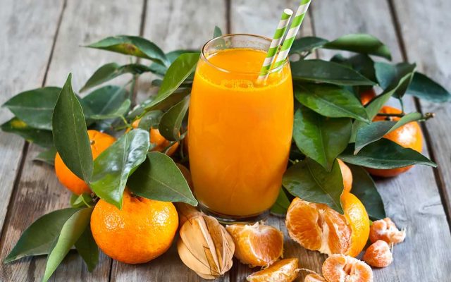 Suco detox de tangerina com gengibre aumenta a saciedade