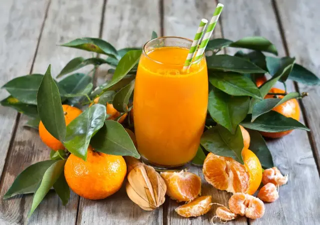 Suco detox de tangerina com gengibre aumenta a saciedade