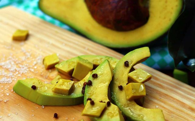 4 excelentes motivos para você comer abacate